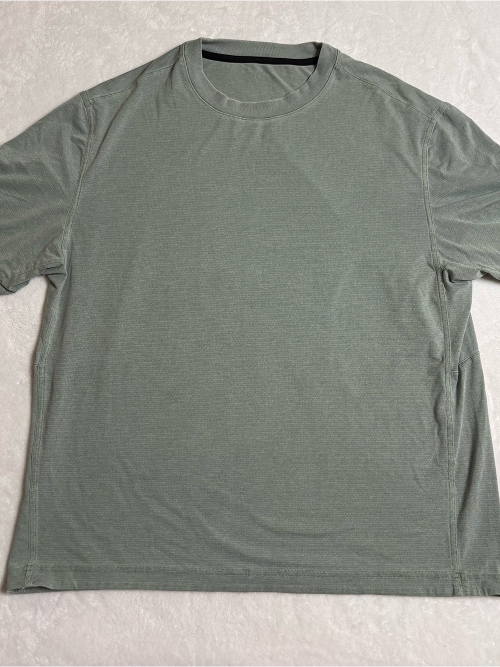 lululemon athletica Men's Crew Short Sleeve T-Shirt - Sage
